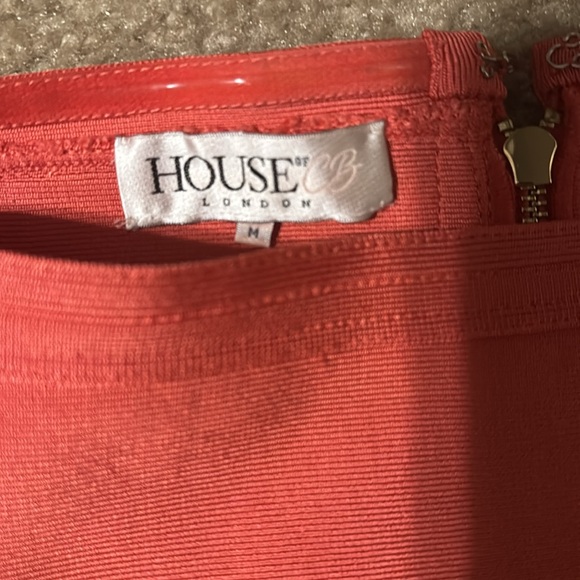 House of CB CORAL 2 piece bandage with gold zipper midi skirt and top set. NWOT - Picture 6 of 7